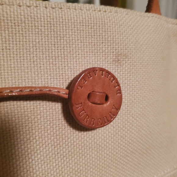 💯% AUTHENTIC BURBERRY TOTE BAG BLUE LABEL BEIGE - Picture 11 of 12